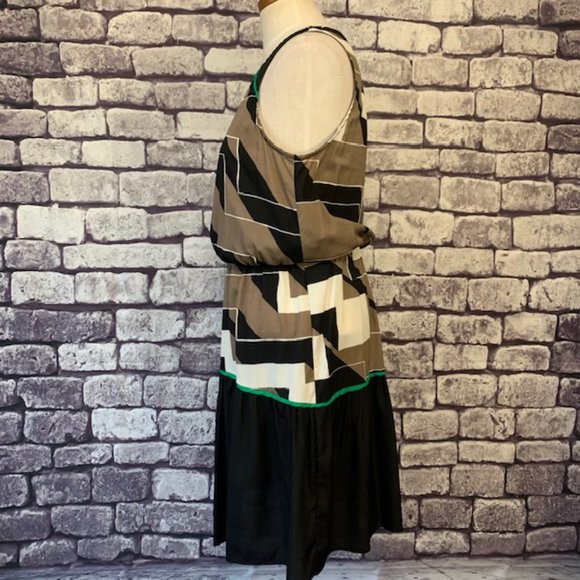 Bar lll Sleeveless Dress Size Large - Picture 5 of 9